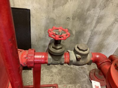 令和2年7月　岡崎市マンション　消火栓改修工事 作業内容1